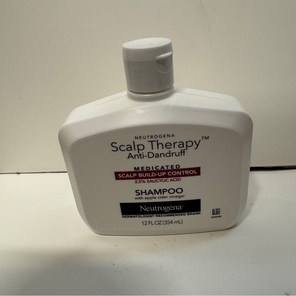 Neutrogena Scalp Therapy Anti-Dandruff Scalp Buildup Control